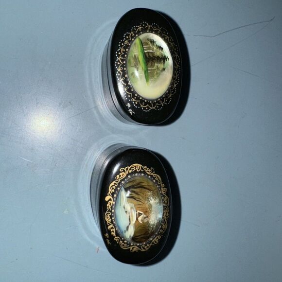 2 VTG Russian Lacquer Boxes - Hand Painted, Signed by Artist, Collectible - Picture 2 of 11